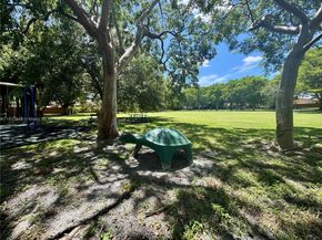13527 SW 101st Ln, Miami FL 33186