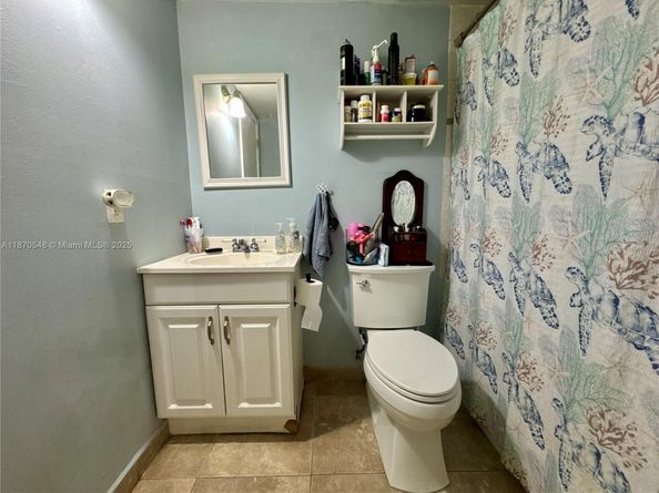 13527 SW 101st Ln, Miami FL 33186
