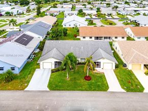5329 Garrett Ln, West Palm Beach FL 33417