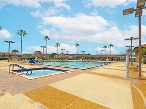 1301 SW 135th Ter 413J, Pembroke Pines FL 33027