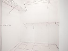 1301 SW 135th Ter 413J, Pembroke Pines FL 33027