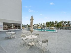 10000 W Bay Harbor Dr 303, Bay Harbor Islands FL 33154