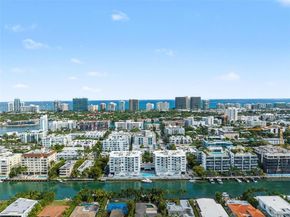 10000 W Bay Harbor Dr 303, Bay Harbor Islands FL 33154