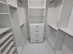 851 NE 1st Ave 2008, Miami FL 33132