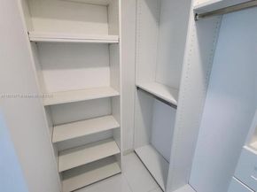 851 NE 1st Ave 2008, Miami FL 33132