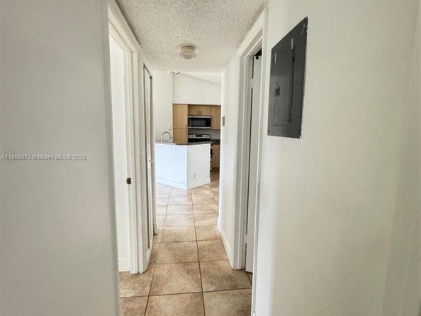 3400 N Pinewalk Dr N 934, Margate FL 33063