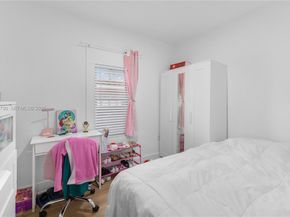 2811 SW 17th St, Miami FL 33145