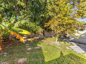 2811 SW 17th St, Miami FL 33145