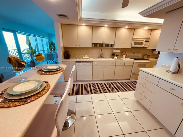 4900 N Ocean Blvd 1217, Lauderdale By The Sea FL 33308