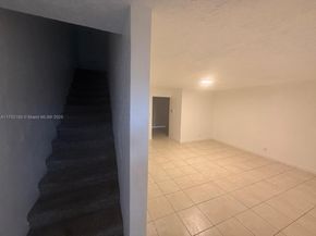 7501 Kimberly Blvd 102, North Lauderdale FL 33068