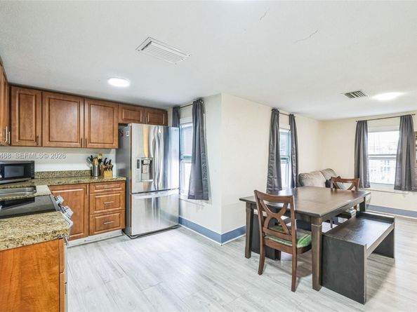 1296 NW 72nd St, Miami FL 33147