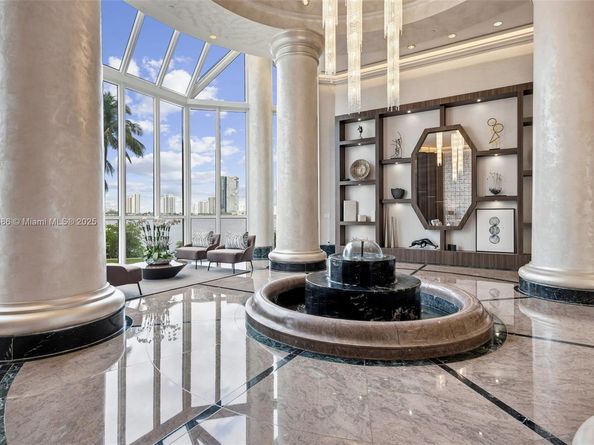 3000 Island Blvd 2404, Aventura FL 33160