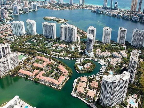 3000 Island Blvd 2404, Aventura FL 33160