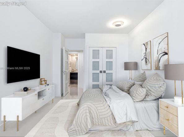 3000 Island Blvd 2404, Aventura FL 33160