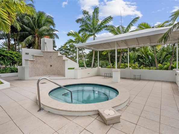 3000 Island Blvd 2404, Aventura FL 33160