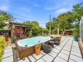 4331 SW 7th St, Miami FL 33134