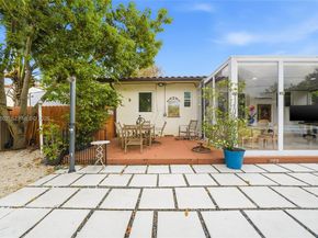 4331 SW 7th St, Miami FL 33134