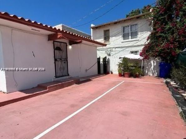 1101 SW 17 Ave, Miami FL 33135