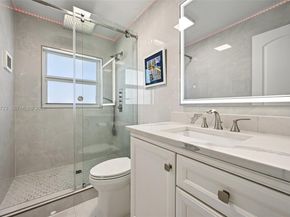 8900 SW 7th St, Boca Raton FL 33433