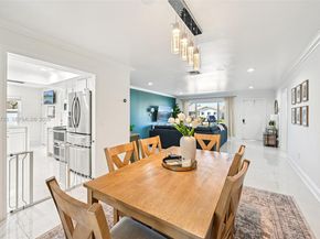 8900 SW 7th St, Boca Raton FL 33433