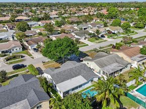 8900 SW 7th St, Boca Raton FL 33433