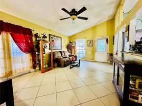 8615 SW 15th St, Pembroke Pines FL 33025