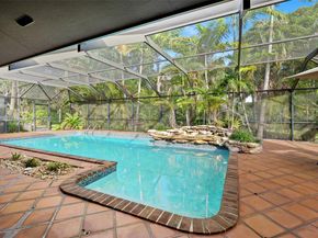 15625 SW 73rd Ct, Palmetto Bay FL 33157
