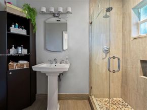 15625 SW 73rd Ct, Palmetto Bay FL 33157