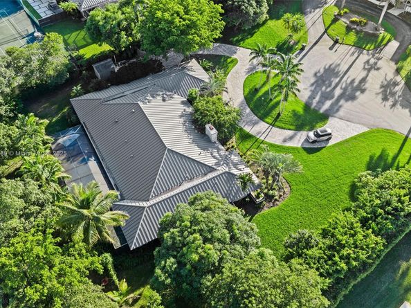 15625 SW 73rd Ct, Palmetto Bay FL 33157