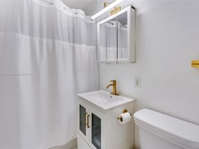 5601 Collins Ave M5, Miami Beach FL 33140