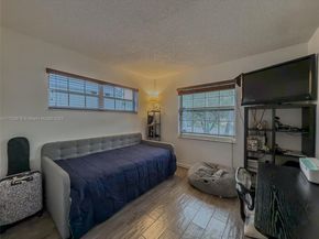 205 SW 159th Way, Sunrise FL 33326