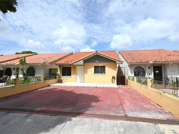 5870 W 20th Ln, Hialeah FL 33016