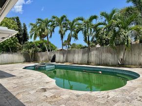 1120 SE 6th Ter, Pompano Beach FL 33060