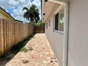 1120 SE 6th Ter, Pompano Beach FL 33060