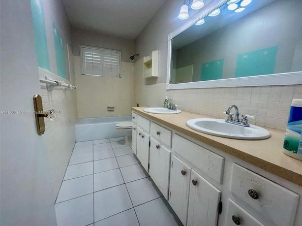 1120 SE 6th Ter, Pompano Beach FL 33060