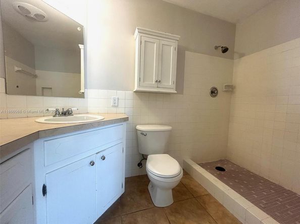 1120 SE 6th Ter, Pompano Beach FL 33060