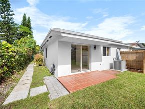 2275 SW 61st Ave, Miami FL 33155