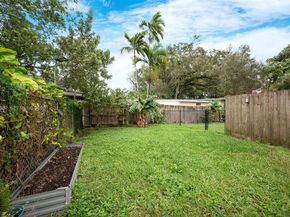 2275 SW 61st Ave, Miami FL 33155