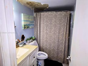 940 NE 199th St 114, Miami FL 33179