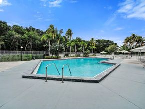 100 Bayview Dr 1401, Sunny Isles Beach FL 33160