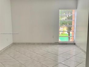 4855 NW 7th St 2086, Miami FL 33126