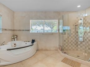 1975 Ixora Rd, North Miami FL 33181