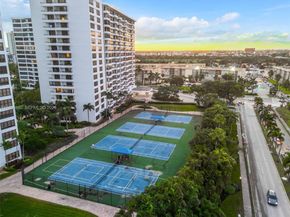 600 Three Islands Blvd 1214, Hallandale Beach FL 33009