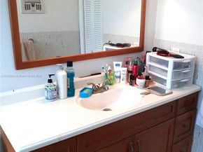 215 SE 3rd Ave 407A, Hallandale Beach FL 33009