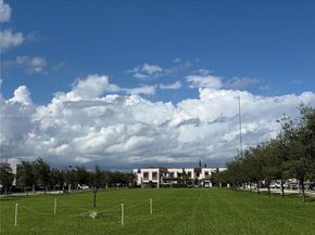 400 NE 208th Ter 400, Miami FL 33179