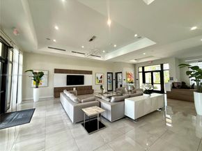 400 NE 208th Ter 400, Miami FL 33179