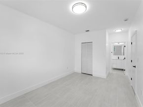 1171 NW 66th St, Miami FL 33150