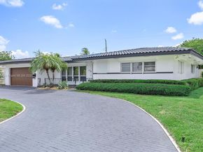 417 N Highland Dr, Hollywood FL 33021