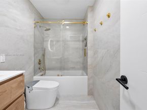 417 N Highland Dr, Hollywood FL 33021