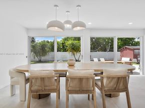 417 N Highland Dr, Hollywood FL 33021